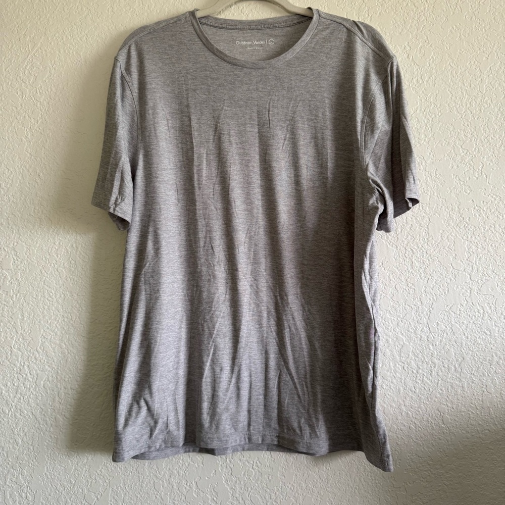EUC - Outdoor Voices Heather Gray Men's Short Sleeve Tee